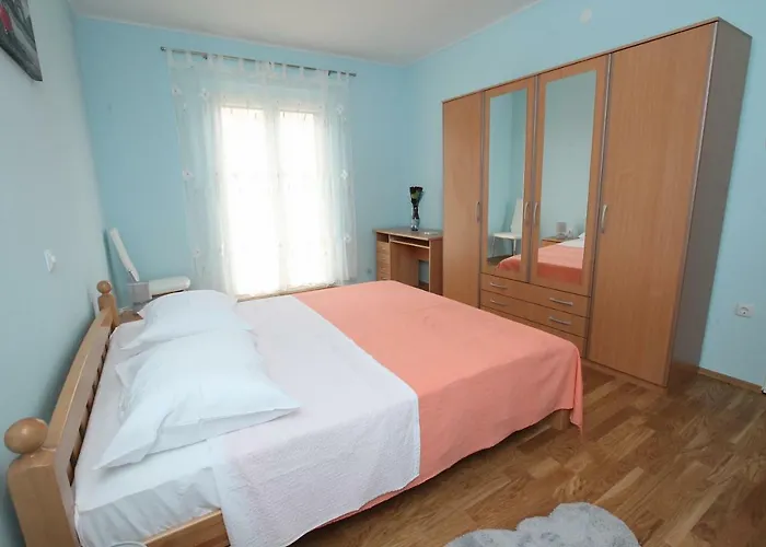 Seaside Paradise Apartament *